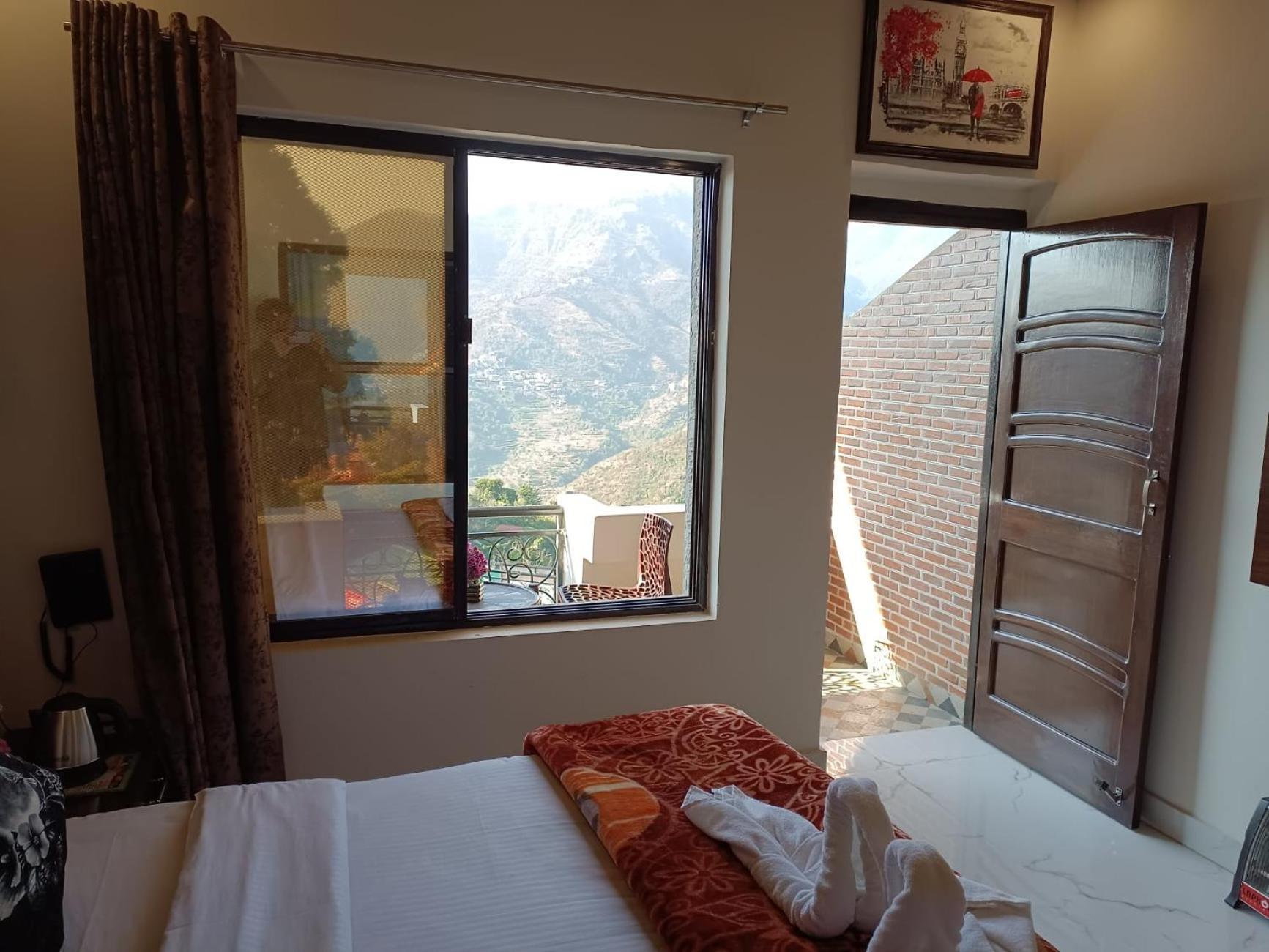Hotel 7 Heights Mussoorie Eksteriør billede