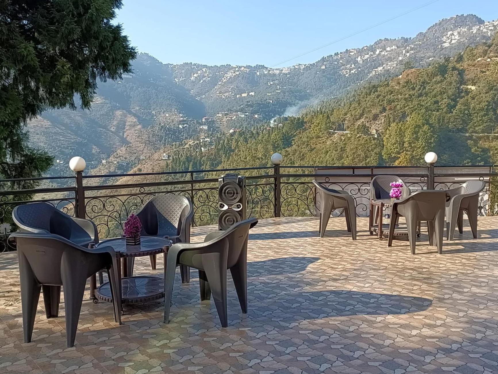 Hotel 7 Heights Mussoorie Eksteriør billede