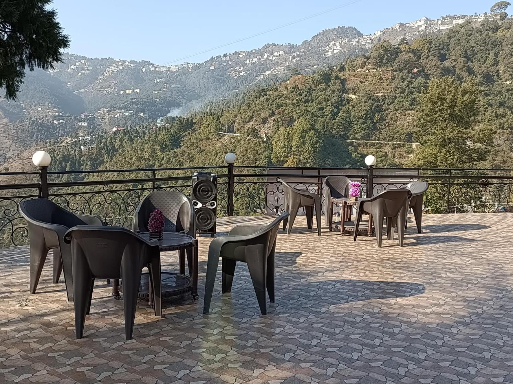 Hotel 7 Heights Mussoorie Eksteriør billede